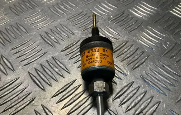 Toyota Avensis T270 Webasto auxiliary heater fuel pump 22454201