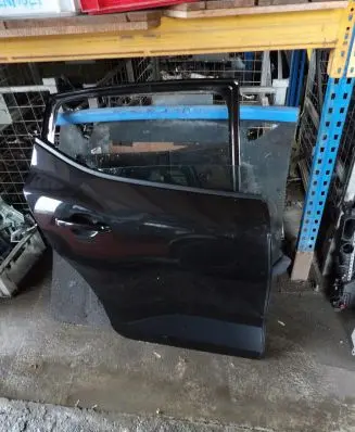 Dacia Sandero III Rear door
