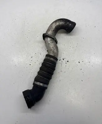 BMW 5 E60 E61 Intercooler hose/pipe 4727353