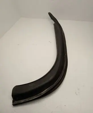 Mercedes-Benz E W213 Rubber seal front door window/glass A2387272200