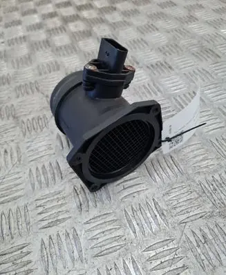 Audi A4 S4 B6 8E 8H Mass air flow meter 0280218058
