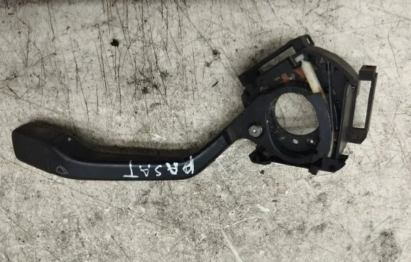 Volkswagen PASSAT B3 Wiper control stalk