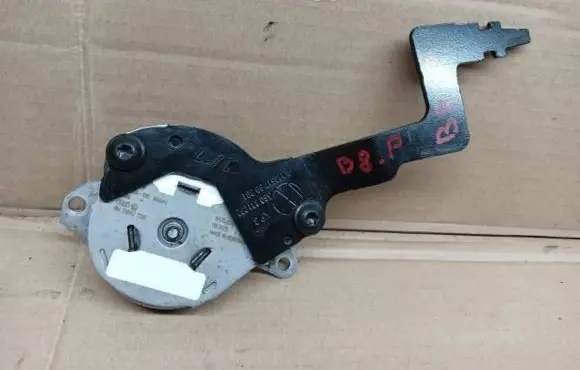 Volkswagen PASSAT B8 Seat adjustment assembly 8K0882056