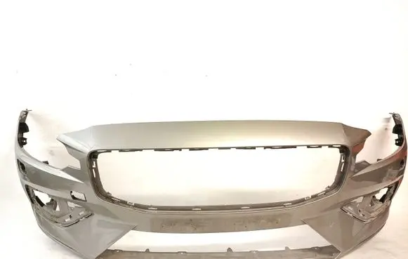 Volvo V60 Front bumper 31690589