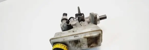 Seat Alhambra (Mk1) Master brake cylinder 7M3611303