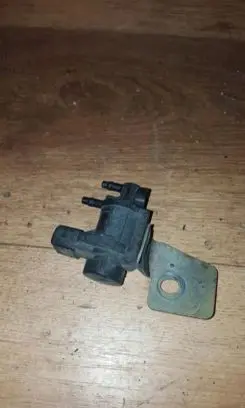 Volkswagen Polo III 6N 6N2 6NF Turbo solenoid valve 191906283a m12