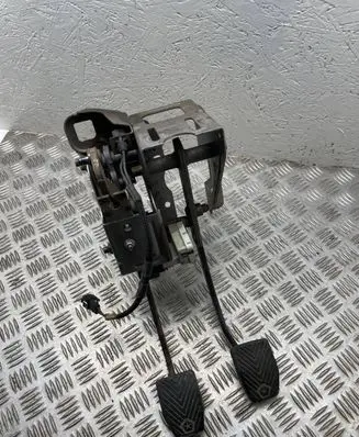 Chrysler Voyager Pedal assembly 05310014ab