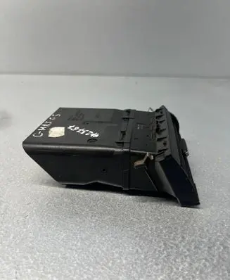 Ford C-MAX I Dash center air vent grill ---