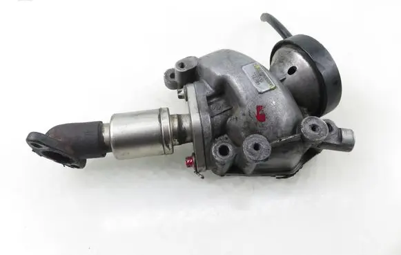Mercedes-Benz Vito Viano W638 EGR valve 6110900954