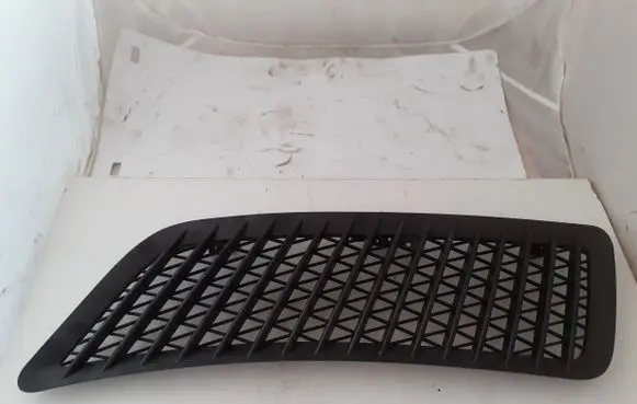 Mercedes-Benz Sprinter W906 Front grill A9068360618