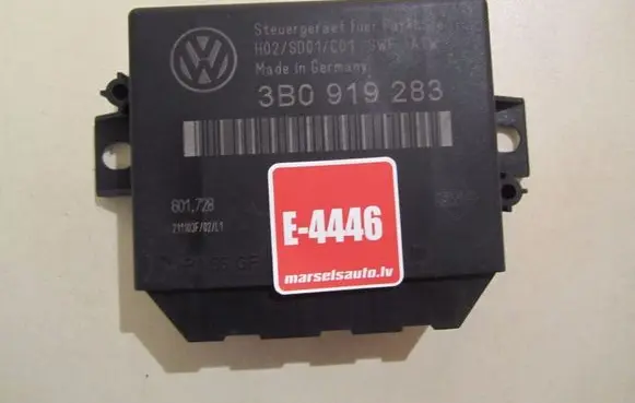 Volkswagen PASSAT B5.5 Parking PDC control unit/module 3B0919283