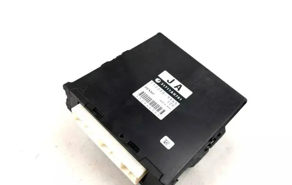 Subaru Outback Gearbox control unit/module 31711AH781
