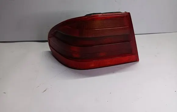 Mercedes-Benz E W210 Rear/tail lights A2108204364