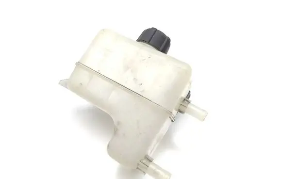 Mitsubishi Outlander Coolant expansion tank/reservoir