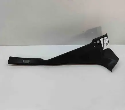 (C) pillar trim