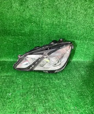 Mercedes-Benz E W212 Headlight/headlamp a2128201961