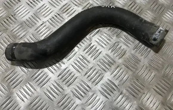 Volvo S40, V40 Engine coolant pipe/hose 30864031
