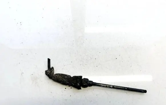 Renault Scenic III - Grand scenic III Oil level sensor 670521b