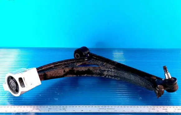 Audi A3 S3 A3 Sportback 8P Front lower control arm/wishbone 1K0407152