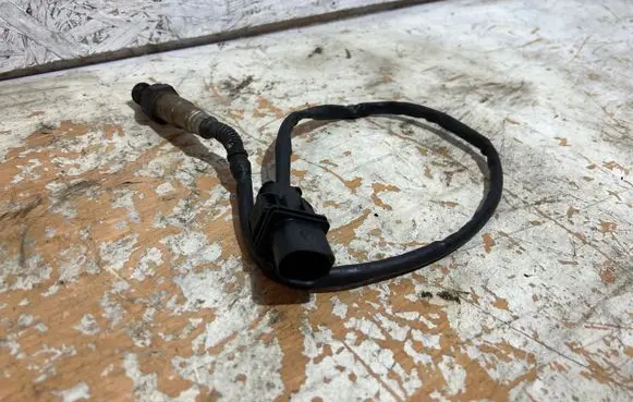 Skoda Octavia Mk2 (1Z) Lambda probe sensor 928404687