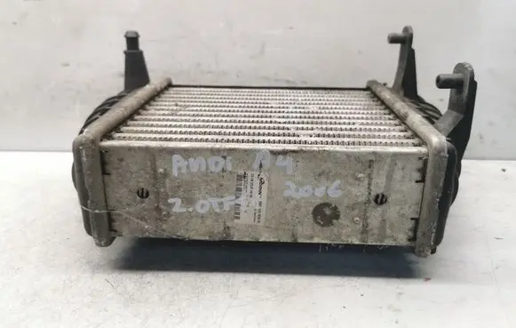 Audi A4 S4 B7 8E 8H Intercooler radiator 8E0145806M