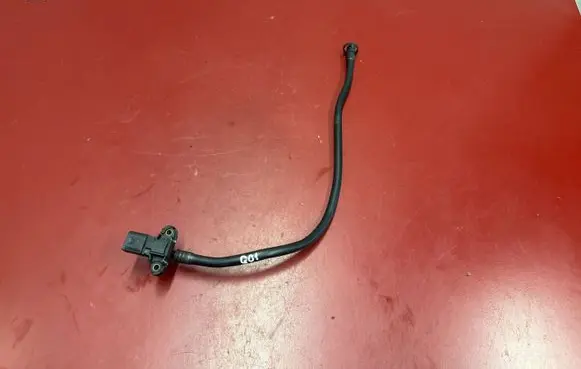 BMW X3 G01 Vacuum line/pipe/hose 7643105 13907643105