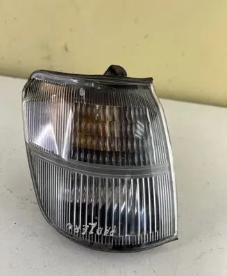 Mitsubishi Pajero Front indicator light 21037746 2103774