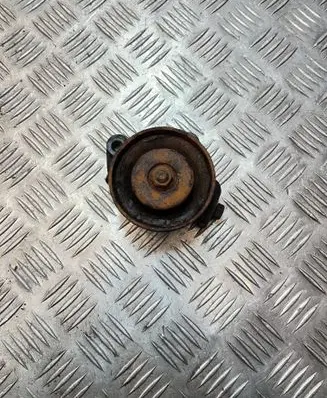 KIA Sportage Generator/alternator belt tensioner