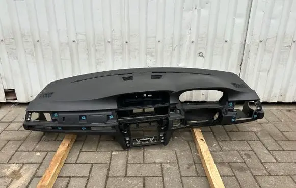 BMW 3 E92 E93 Dashboard 72758412 7078169 51457078169