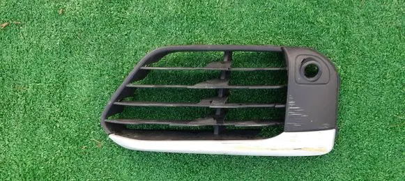 BMW X1 F48 F49 Front fog light trim/grill 7354778
