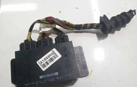 Volkswagen PASSAT B5.5 Comfort/convenience module 1C0959799A