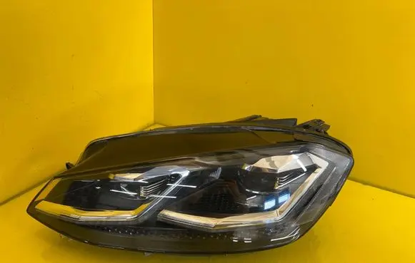 Volkswagen Golf VII Headlight/headlamp 5G1941035