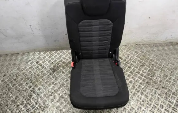Rear seat