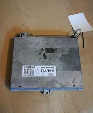 Renault Laguna I Engine control unit/module H0M7700860316