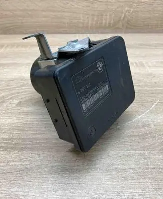 BMW 3 E90 E91 ABS Pump 6789301 6789300