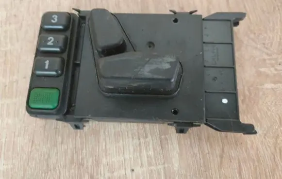 Mercedes-Benz ML W163 Seat control switch 338164