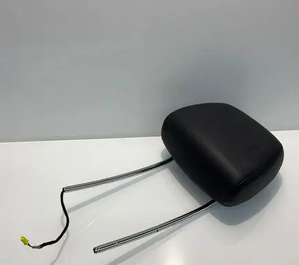 Mercedes-Benz C W204 Front seat headrest A2049706650 2049706650