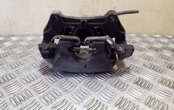 Volvo XC90 Front brake caliper 31665741