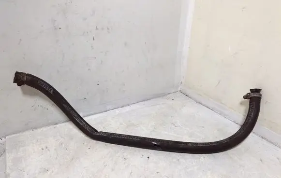 Chrysler Pacifica Engine coolant pipe/hose