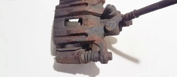 Nissan Pathfinder R51 Rear brake caliper