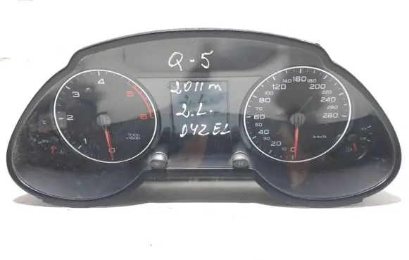 Audi Q5 SQ5 Speedometer (instrument cluster) 8R0920900Q