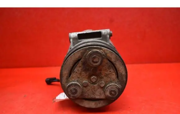Ford Focus C-MAX Air conditioning (A/C) compressor (pump)