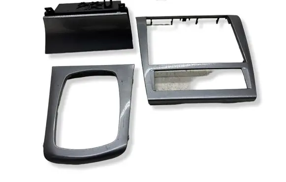 Skoda Octavia Mk1 (1U) Center console decorative trim 1U1863399A