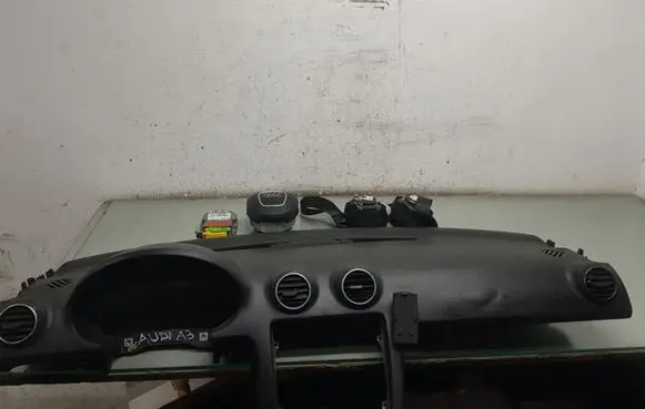 Audi A3 S3 8P Dashboard