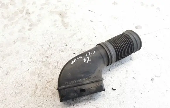 Mercedes-Benz Vaneo W414 Air intake hose/pipe A6680940382