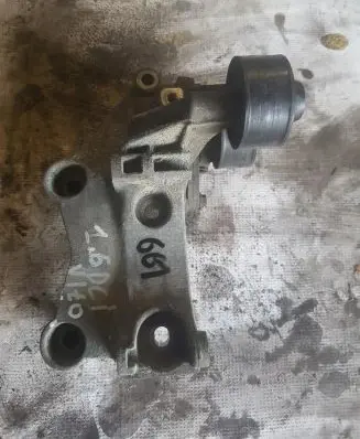 Generator/alternator bracket