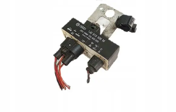 Skoda Fabia Mk2 (5J) Coolant fan relay 1J0919506M
