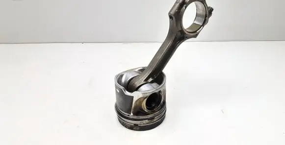Volvo XC60 Piston with connecting rod 81L123