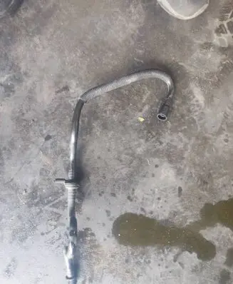 Volkswagen Transporter - Caravelle T5 Vacuum line/pipe/hose 7H1611931AC