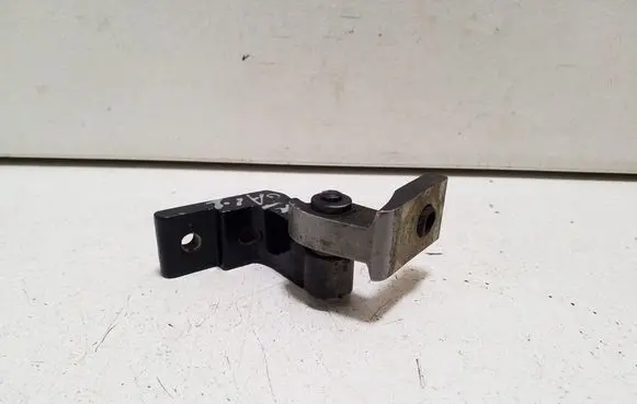 Audi A6 S6 C6 4F Rear door upper hinge 